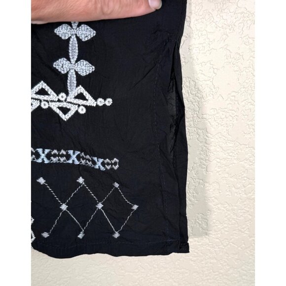 Johnny Was Carnation Floral Embroidered V-Neck Blouse Black Boho - Picture 7 of 14